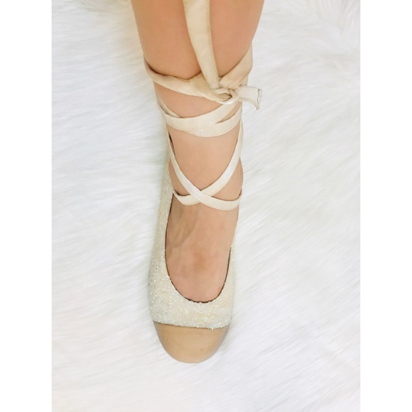 CHANEL AnkleWrap Ballerinas! - Picture 2 of 8